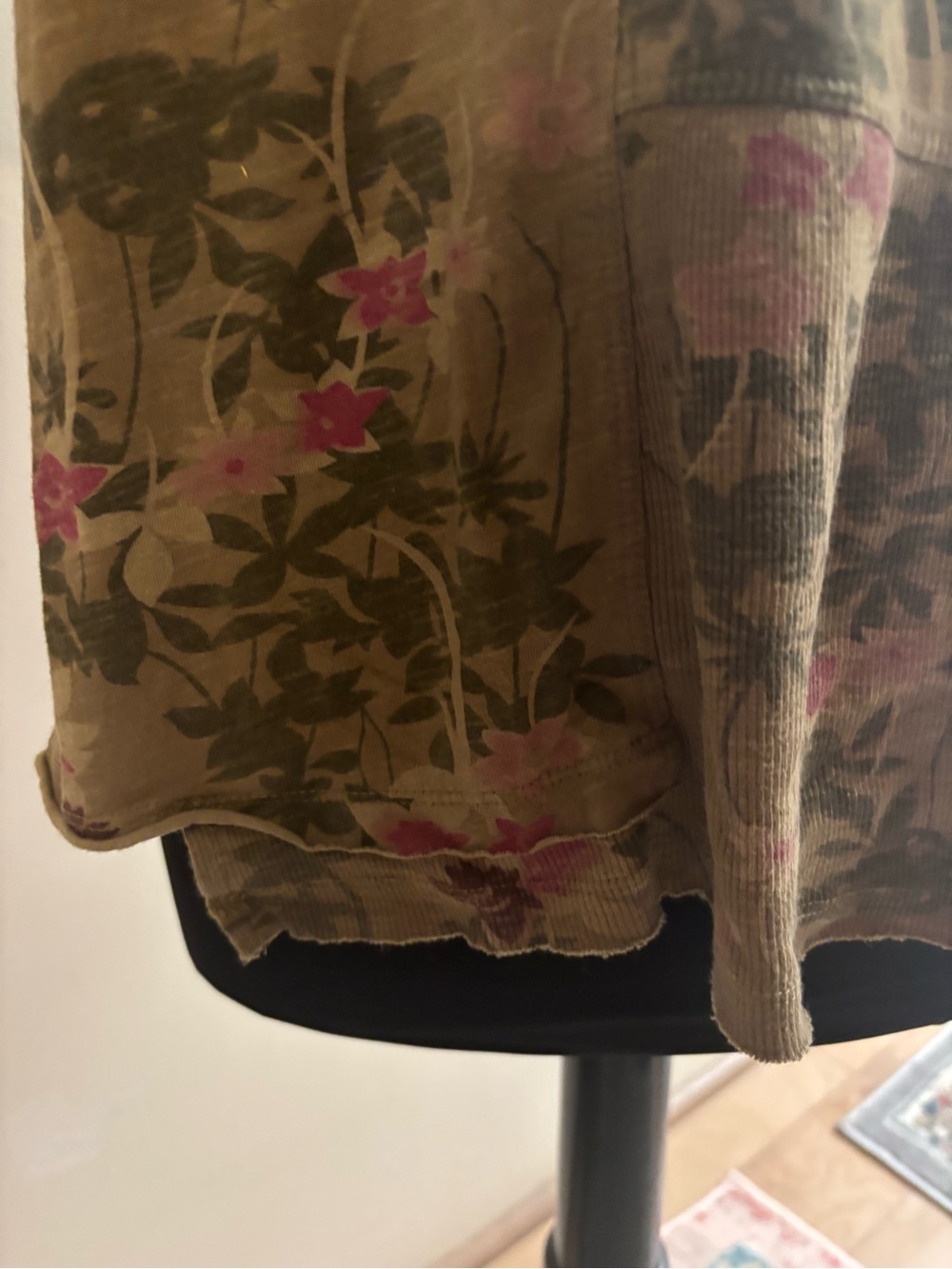 Sundance Camo Embroidered Top - Picture 2 of 9